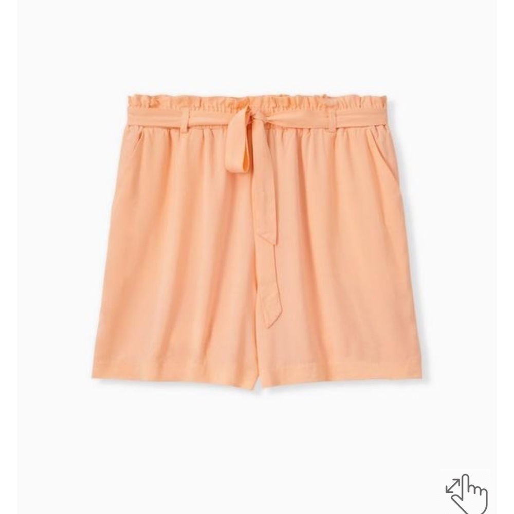 🚨 3 for $25 -  TORRID 5 INCH PULL-ON STRETCH CHALLIS MID-RISE TIE-FRONT SHORT